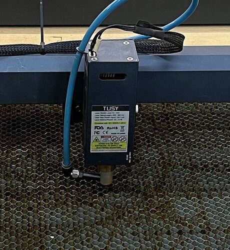 71F293FE-4CCC-4C5D-BFE7-7877159C40DC_1_201_a