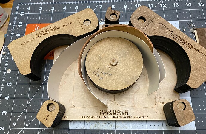 Bending fixture opened