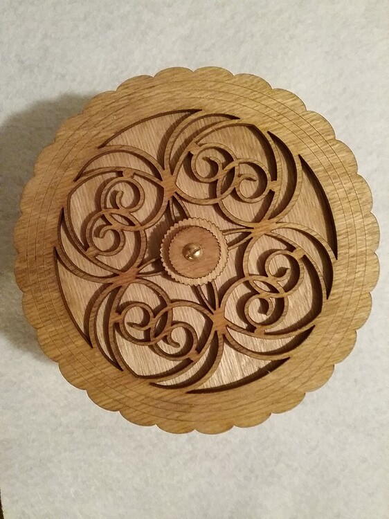 Round Jewelry Box Wood Hinge 120 Birch Layered Finished   D0dbe0994503c52094359fe0c97d25f7b50d2196 2 562x750 