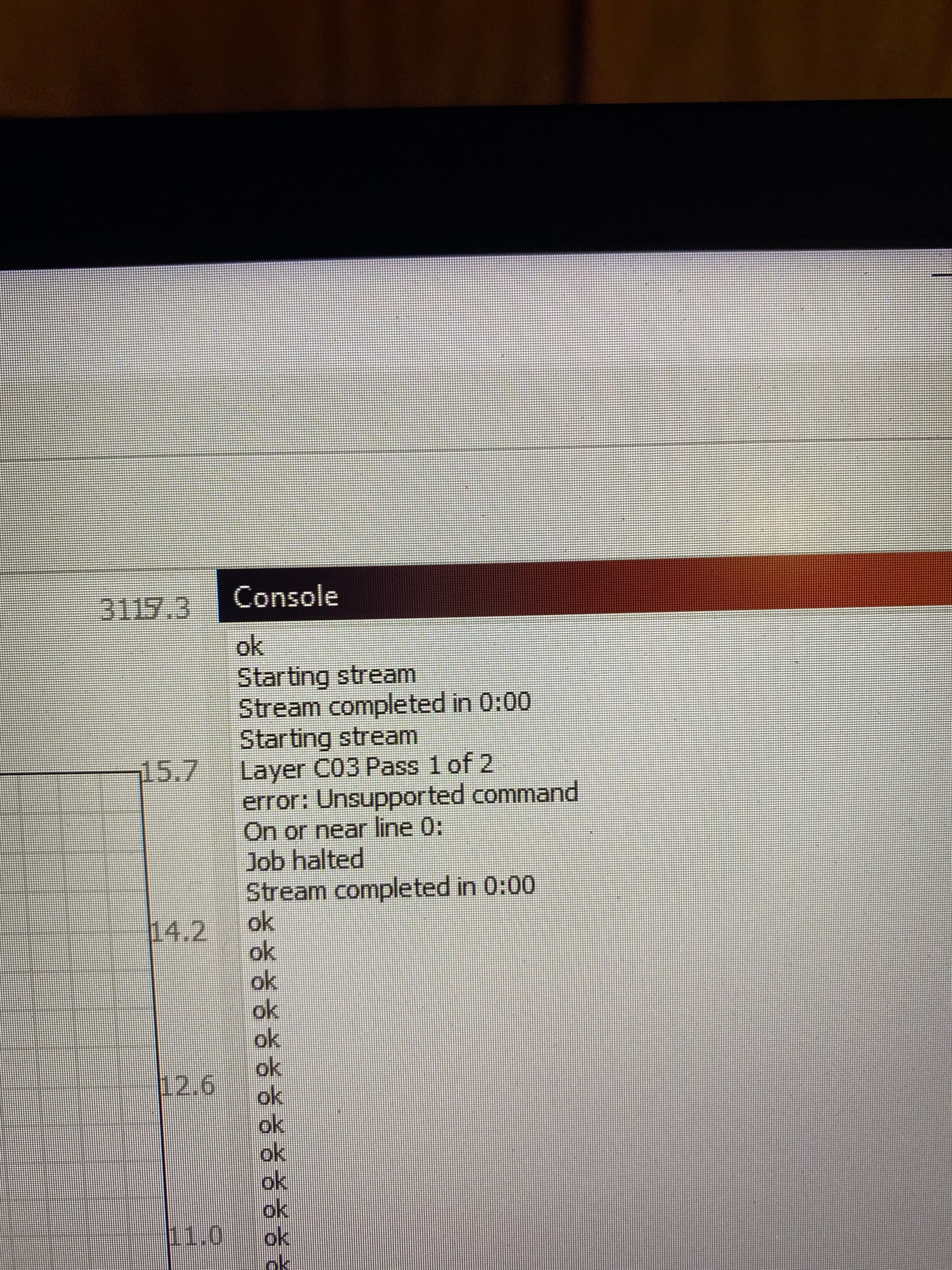 Laser stops cutting and moving after few seconds LightBurn