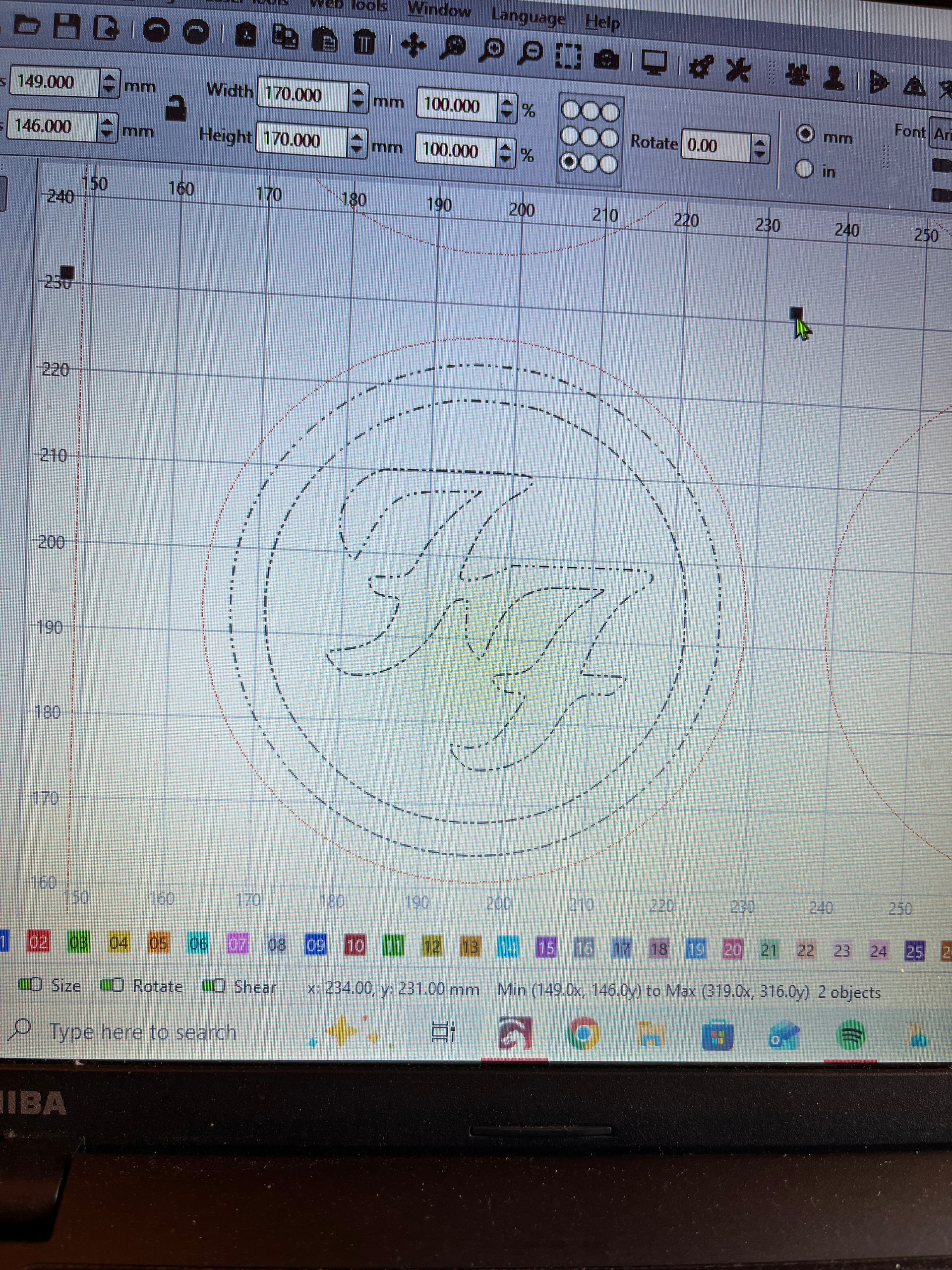 My absolute coordinates are enabled, it frames the template but